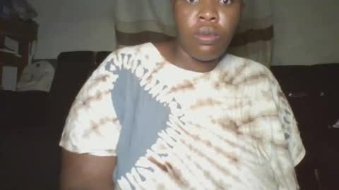 cutey_mellanin online show from 10.10.25