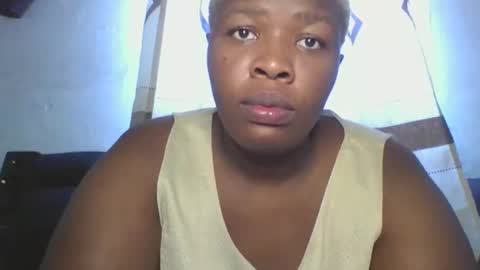 cutey_mellanin online show from 10.20.25