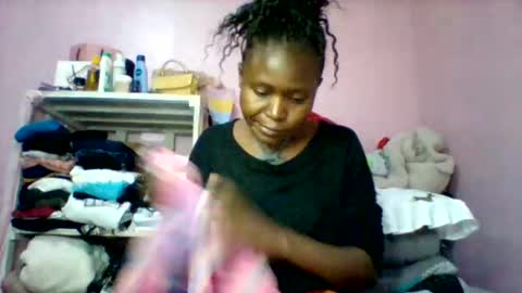 cutezola online show from 09.14.25