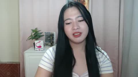 cutie_asianwoman online show from 12.15.24