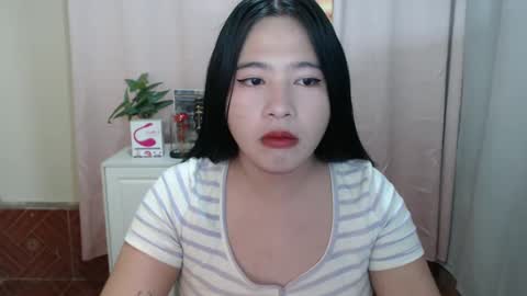 cutie_asianwoman online show from 12.18.24