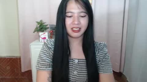 cutie_asianwoman online show from 12.19.24