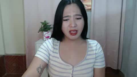 cutie_asianwoman online show from 12.22.24