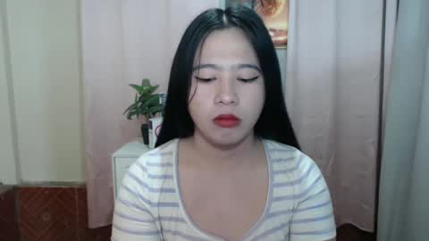 cutie_asianwoman online show from 01.04.25