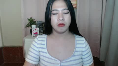 cutie_asianwoman online show from 01.10.25