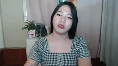 cutie_asianwoman online show from 01.18.25