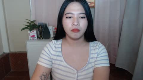 cutie_asianwoman online show from 01.28.25