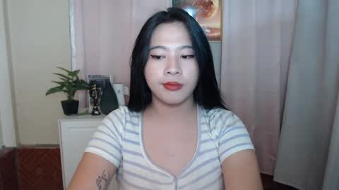 cutie_asianwoman online show from 01.30.25