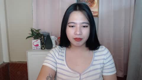 cutie_asianwoman online show from 01.31.25