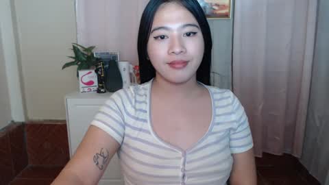 cutie_asianwoman online show from 02.01.25