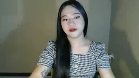 cutie_asianwoman online show from 02.12.25