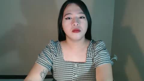 cutie_asianwoman online show from 02.12.25