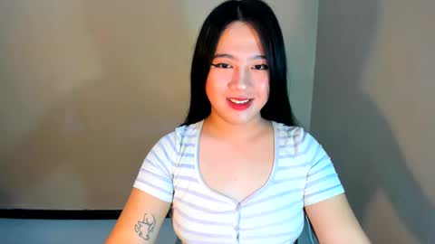 cutie_asianwoman online show from 02.17.25