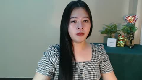 cutie_asianwoman online show from 03.11.25