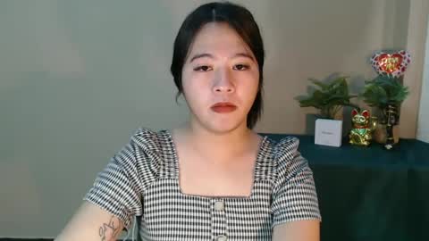cutie_asianwoman online show from 03.12.25