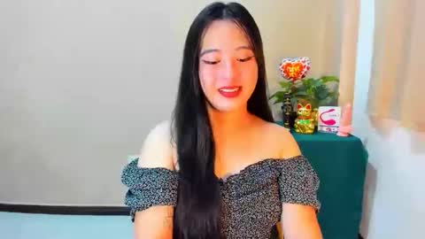 cutie_asianwoman online show from 09.30.25