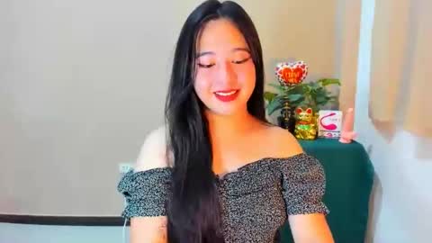 cutie_asianwoman online show from 10.04.25