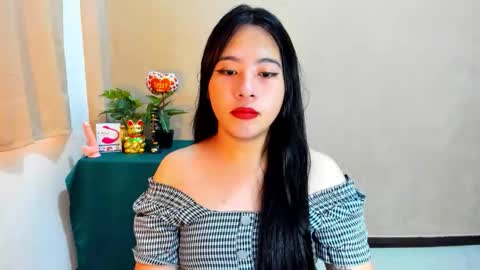 cutie_asianwoman online show from 11.01.25