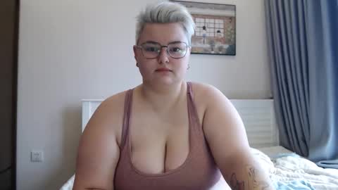 Sophie  Lilith online show from 10.29.25