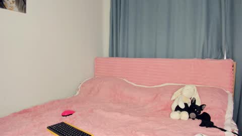 cutie online show from 02.12.26