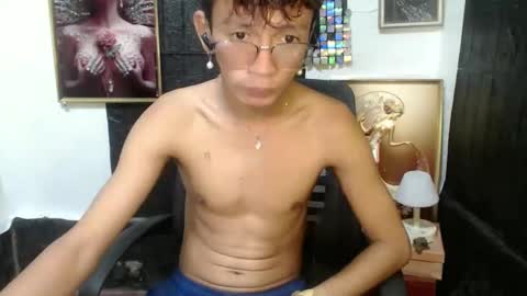 cutie_mico online show from 02.05.25