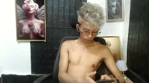 cutie_mico online show from 02.18.25