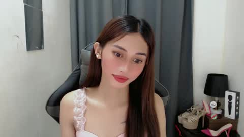 cutie_mitcha online show from 03.12.25