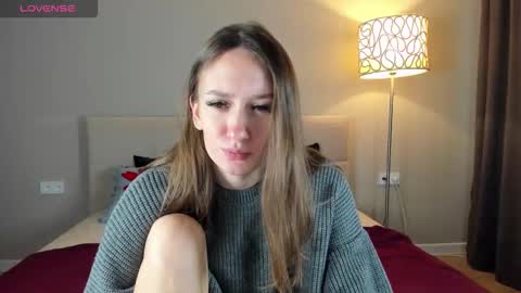 Kate online show from 10.04.25