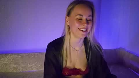 cutie_xoxo_ online show from 03.24.26