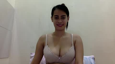 CutieTrina online show from 01.16.25