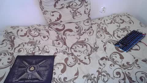 Snapshot of cutotorry chatting on 12.08.24 torry online show from 12.08.24