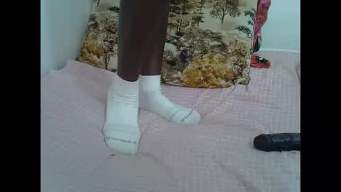 Snapshot of cuttey_slim chatting on 10.04.25 cuttey_slim online show from 10.04.25