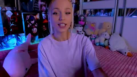 Nora online show from 03.06.25