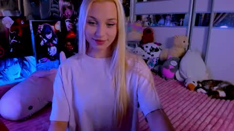 Nora online show from 09.16.25