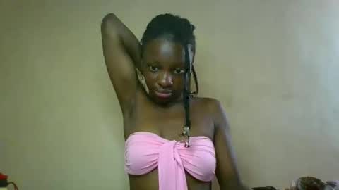 Snapshot of cutty_teshy chatting on 02.13.25 cutty_teshy online show from 02.13.25