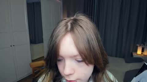 Snapshot of cuty_petite chatting on 02.27.26 Anne online show from 02.27.26