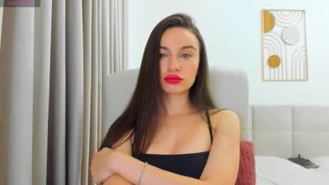 Snapshot of cyber_geisha chatting on 10.17.25 Eva online show from 10.17.25