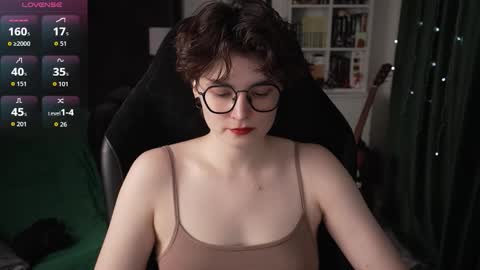 Helen Blossom online show from 10.01.25