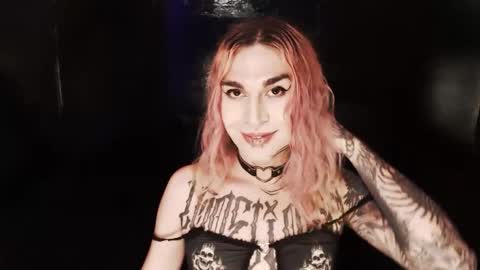 Nikki online show from 12.20.25