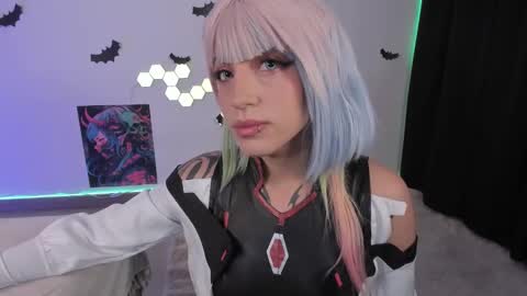 Snapshot of cyberzoe chatting on 10.17.25  cyber zoe   online show from 10.17.25