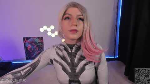 Snapshot of cyberzoe chatting on 01.16.26 cyber zoe online show from 01.16.26