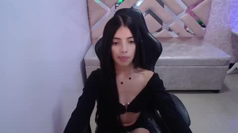 Snapshot of cynthia_ch chatting on 09.23.25 CINTIA ARAUJO online show from 09.23.25