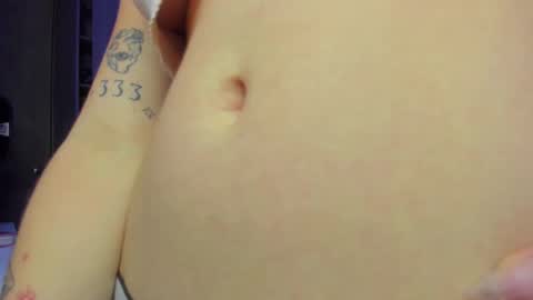 Snapshot of cynthiaa33 chatting on 11.30.25 cynthiaa33 online show from 11.30.25