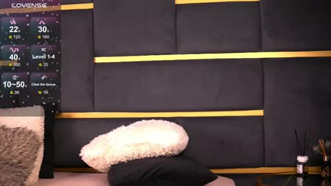 Ivy online show from 02.18.25