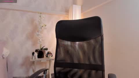 cyntia_adams online show from 12.27.24