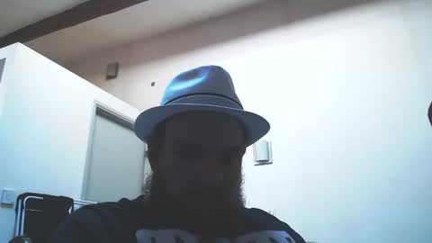 Cyrilhot88 online show from 04.24.26