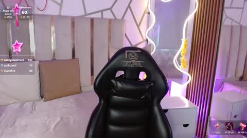 cyrus_tay online show from 02.11.26