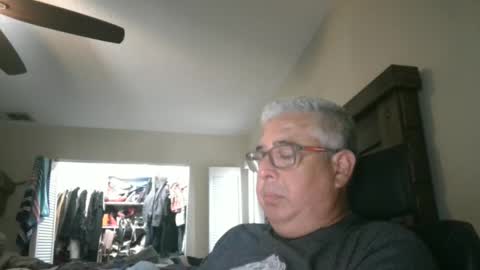 czar1974 online show from 10.12.25