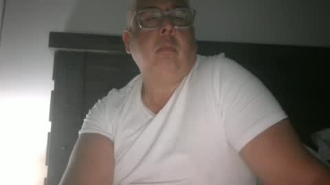 Snapshot of czar1974 chatting on 06.12.26 czar1974 online show from 06.12.26