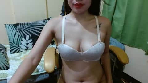 Snapshot of czarina69 chatting on 02.02.25 czarina69 online show from 02.02.25